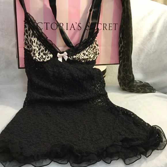 Victoria's Secret Other - Victoria's Secret Gown!